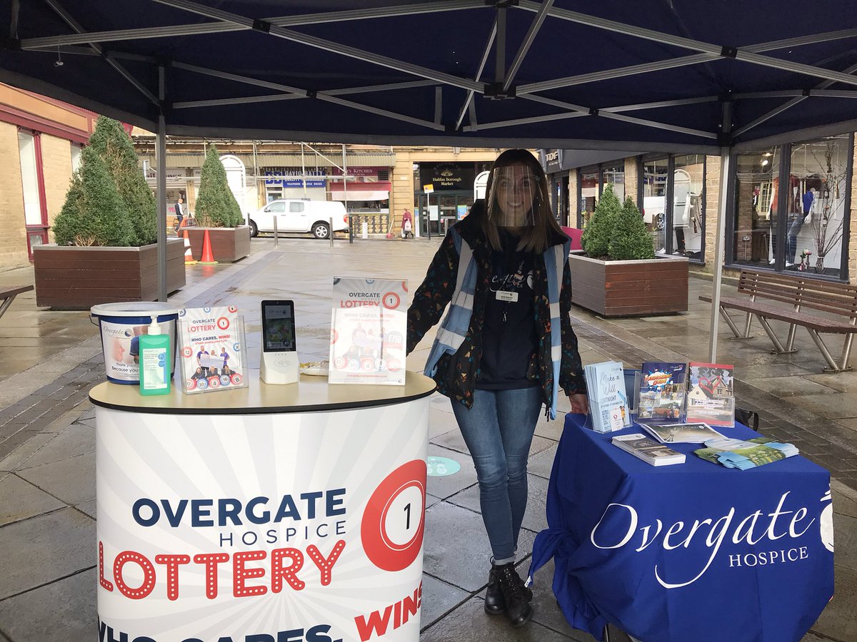 Thank you to @WestgateArcade for letting us raise awareness of @OvergateHospice with @JessOvergate Cand say 👋🏻 as we come to the end of #HospiceCareWeek