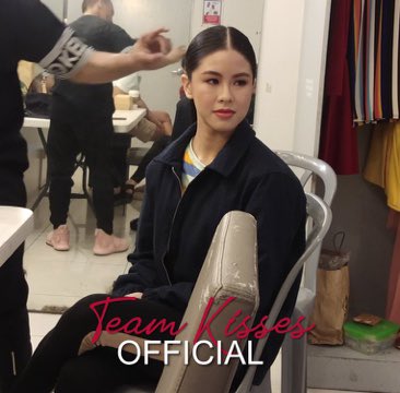 TeamKissesOFC's tweet photo. Attendance check!!! Andito na ang Kween, sinong present ngayon sa party?

Sinong gusto na
KISSESa AOSana

@KissesDelavin
#KissesDelavin

@AllOutSundays7
@ramsdavid @mirocodog

-Siblings https://t.co/Da7I90gand