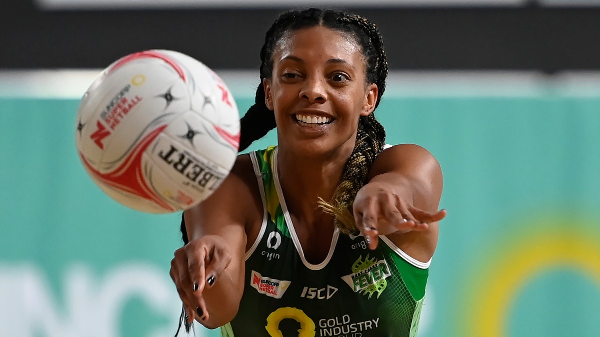 EnglandNetball's tweet photo. 🌹 Your Vitality Roses family are behind you all the way this weekend, @StcyJyneFrancis!

Wishing you and @WestCoastFever the best of luck in the @SuperNetball Preliminary Final 💚 https://t.co/bYZ935CFNb