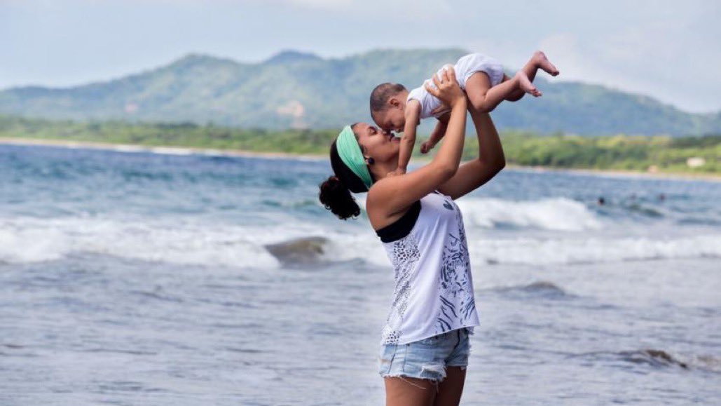 Numerous reports have documented increased levels of gender-based and domestic violence due to the conditions created by #Covid19
= urgent need of ensuring a gender perspective in all our response and recovery plans❗️⤵️
📸 : @UNFPACostaRica https://t.co/fsBqyZ85IT https://t.co/piMF5P5oWy