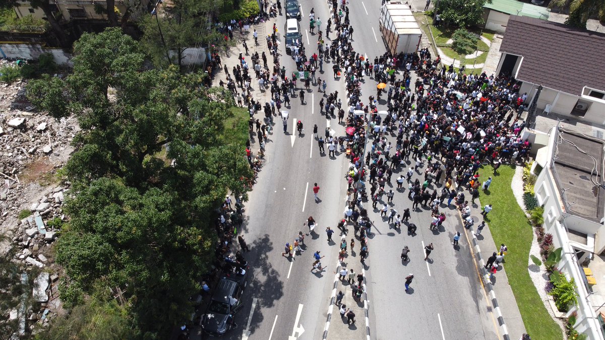 Lekki - ikoyi End SARS protest  #EndSarsNow  #EndSARS  #EndPoliceBrutality  #EndSarsProtests #