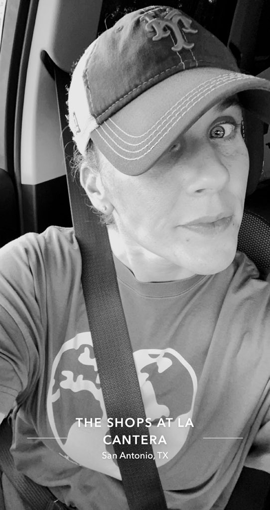 mrsfrederick31's tweet photo. Humidity=ball cap https://t.co/fNgLZP9bBN