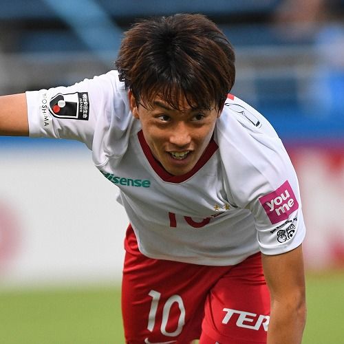 ⚽️#Jリーグ⚽️ 「世界の皆様見てください！」超絶FKを披露した広島