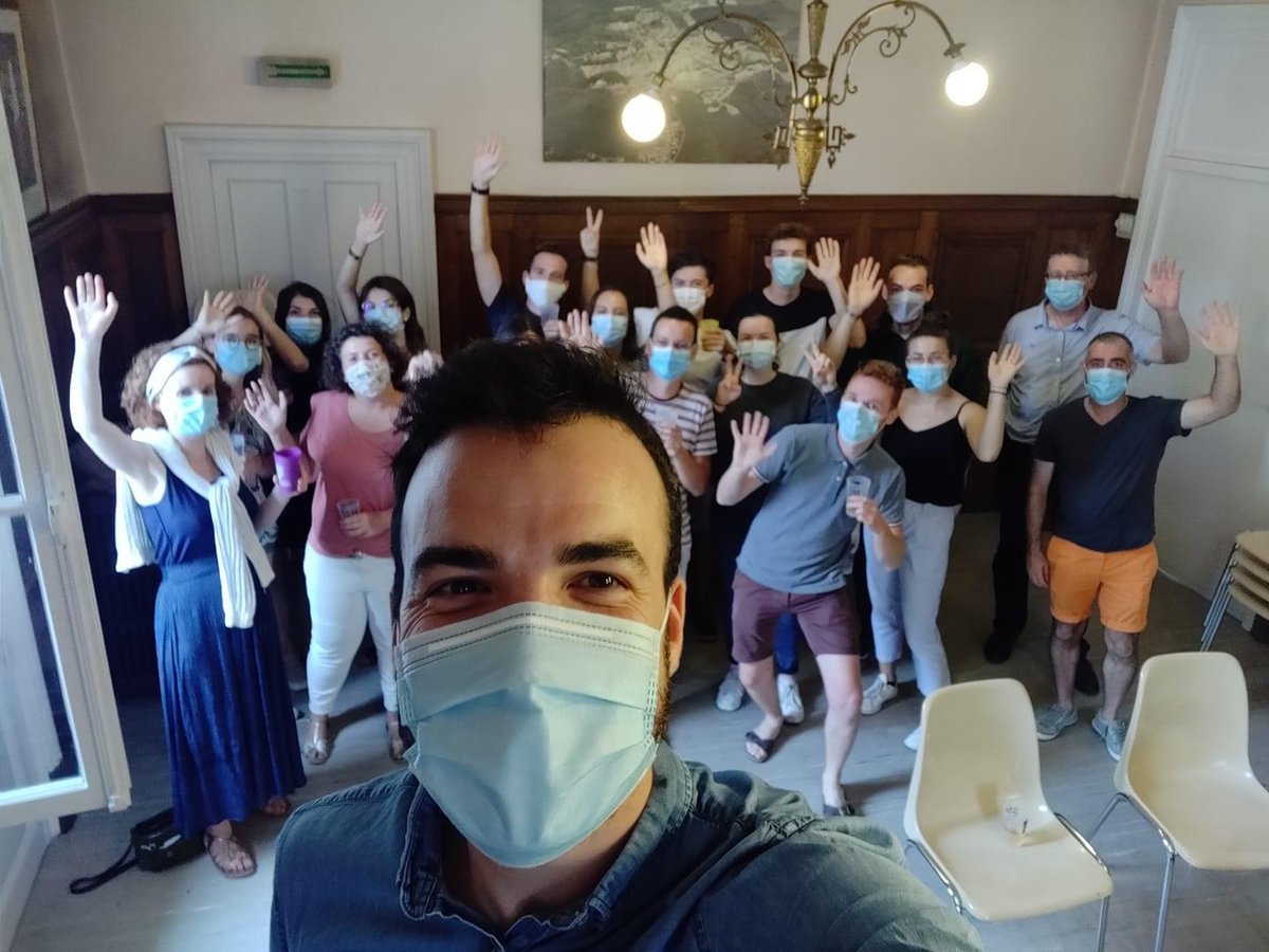 [BACK TO SCHOOL]

On a pris nos masques et notre bonne humeur pour vous annoncer que SaintRock fait sa rentrée 💼
Que la partie commence ! 🎸
⁣⁣
#rentrée #festivalsaintrock #saintrock2021