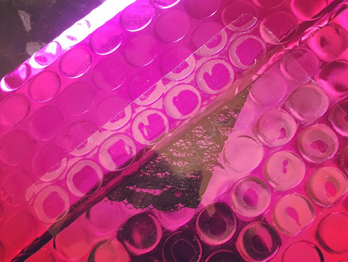 JohnnyRickard's tweet image. Ok, seriously. Who did this?!