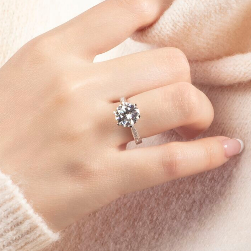 💎 New! #moissanite engagement rings available in 1, 2, and 3 carat brilliant round cuts! 💎 
​Each setting is made to order and available in 18K gold &amp; sterling silver. ✨  
​gemorie.com