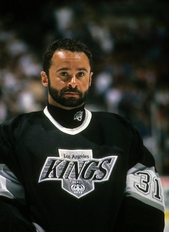 Happy birthday to former goaltender Grant Fuhr, who was born on September 28, 1962.  