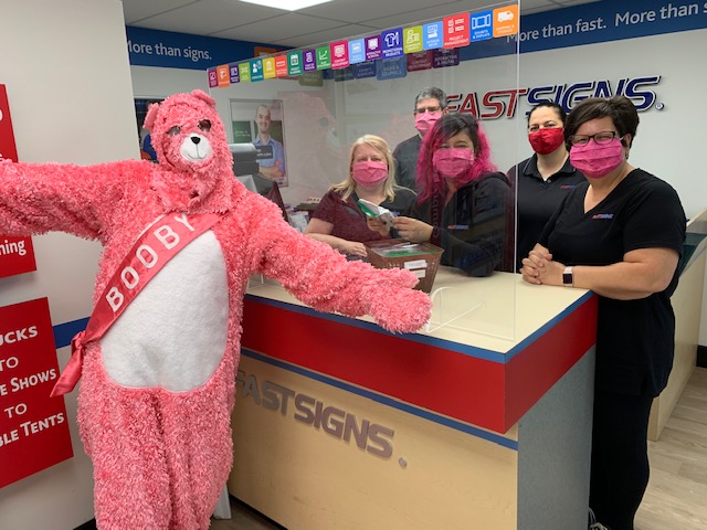 FASTSIGNS658's tweet photo. Today we had a special visit from Booby Bear from @rftcwindsor ! Don't forget you can pick up your very own pink mask with a $10 donation! Run Day is this Sunday October 4th. Please visit https://t.co/vCcqyTBJdF to learn how you can participate this year! #FASTSIGNSCares https://t.co/a7l8JIzeq3