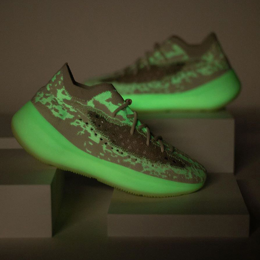 yeezy glow on feet