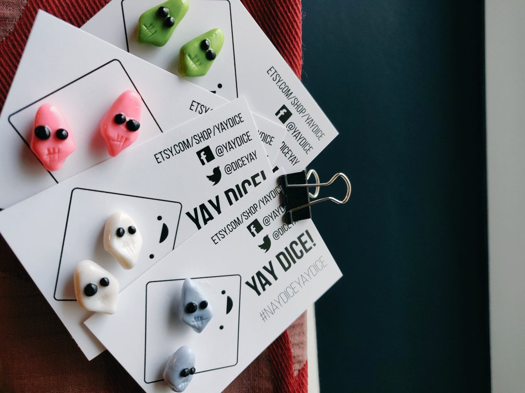 DiceYay's tweet photo. We've been working frightfully hard to make creepy cute accessories just in time for spooky October fun! Check out our new handmade #SpookyHalloween range 💀🎃👻👀 #YaySpooky #NayDiceYayDice #Jewellery #CreepyCute #Halloween

https://t.co/mmbdJrrj7E https://t.co/tPkOZSpTV9