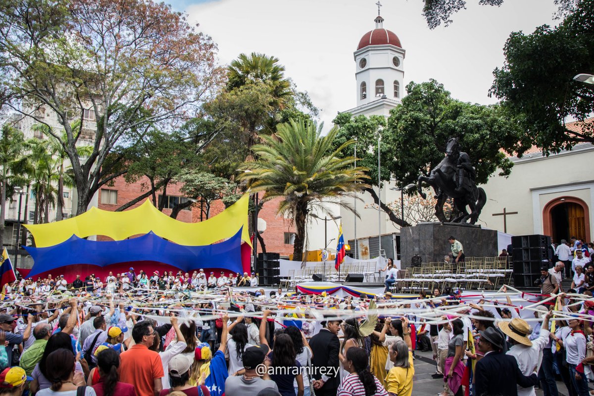 Venezolano #Ven_Actívate tweet media