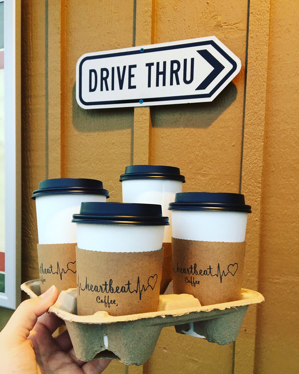 HeartbeatCoffee's tweet photo. Feels like Fall out there! 🍂🍁👍🏻

Have a great week! 😁☕️...and have some great coffee, too! https://t.co/DEYHWvIuUD