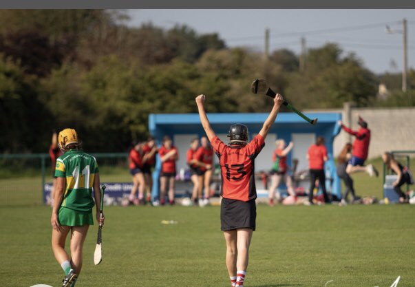 Niamh Ryan tweet media