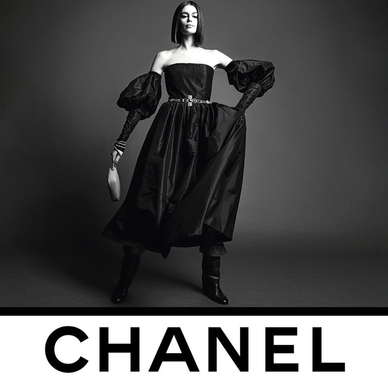 Fashion Fanzone on X: Chanel just unveiled its Fall-Winter 2020 campaign,  presenting a series of elegant black&white images captured backstage.  Read more on our free app for Fashion! Download our free app