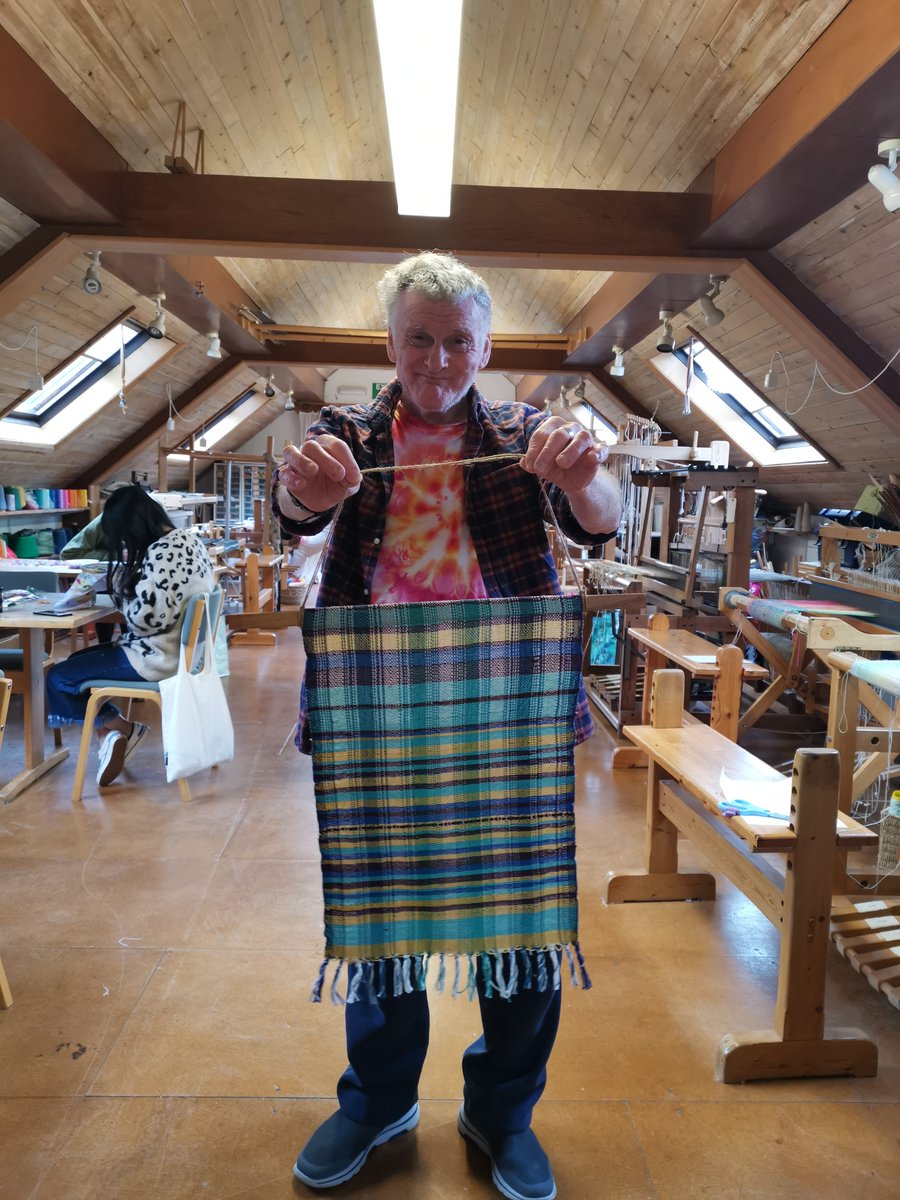 CamphillMK's tweet image. More great work from our Art &amp;amp; Craft workshop team! 😀
The weavers have been creating beautiful handmade fabrics and we just had to share their incredible talent! 💜

#artandcraft #cmkc #abilities