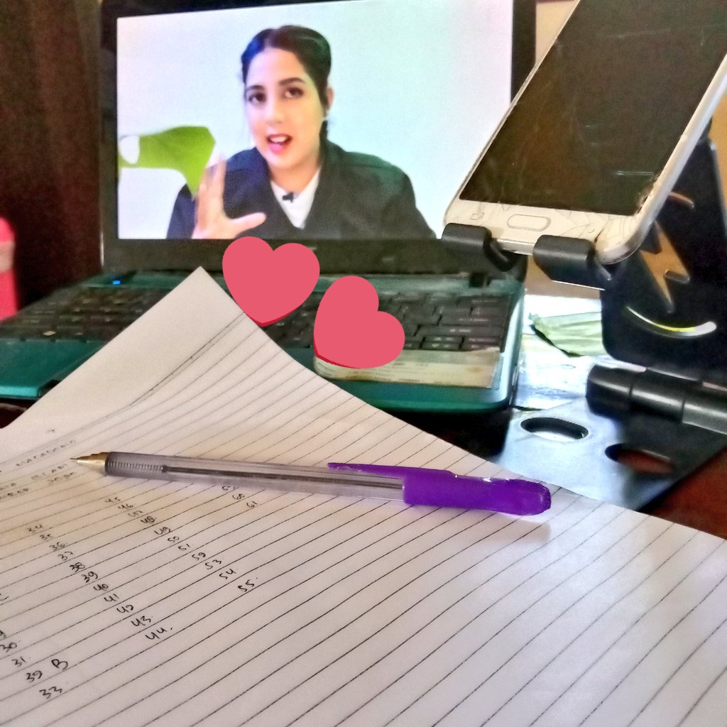 fitrimkdm's tweet photo. Ngerjain tugas nya ditemenin kak @nessiejudge  dong #Nerrorist 🤣🤣 https://t.co/nowacbcGKN