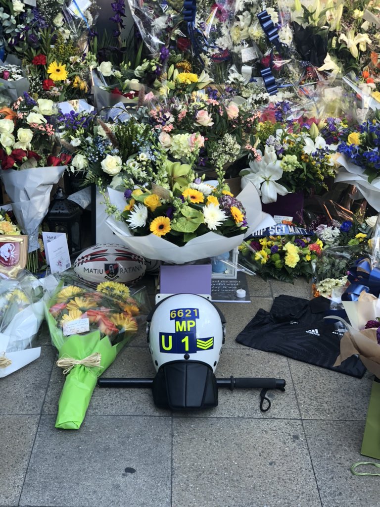 MetTaskforce's tweet photo. TSG U43 &amp; U44 have laid flowers today &amp; paid our respects to a TSG legend, colleague &amp; friend. A true inspiration &amp; lovely man. Rest in Peace our fellow Commissioner’s Commando, we’ll take it from here 💙 #RIPMattRatana ^4717U https://t.co/DczvKQ0Ekq