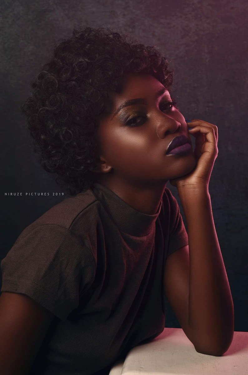 LegendaryWeek's tweet image. #LFW20
You migth not be fully aware of the color palettes but note color is the high way to emotional feedback.