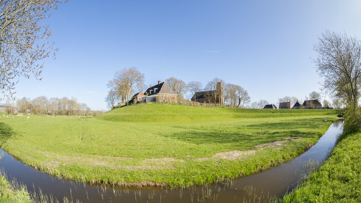 Roy_van_Beek's tweet photo. We will use #thermoluminescence or #OSL to date various earthwork types in both the ‘wet’ and ‘dry’ parts of the Netherlands. These include #terpen, #dykes, #CelticFields, #plaggendekken and a potential #Roman aquaduct. We will hire two PhD candidates to work on these sites! 2/5 https://t.co/3i3nSzC28q