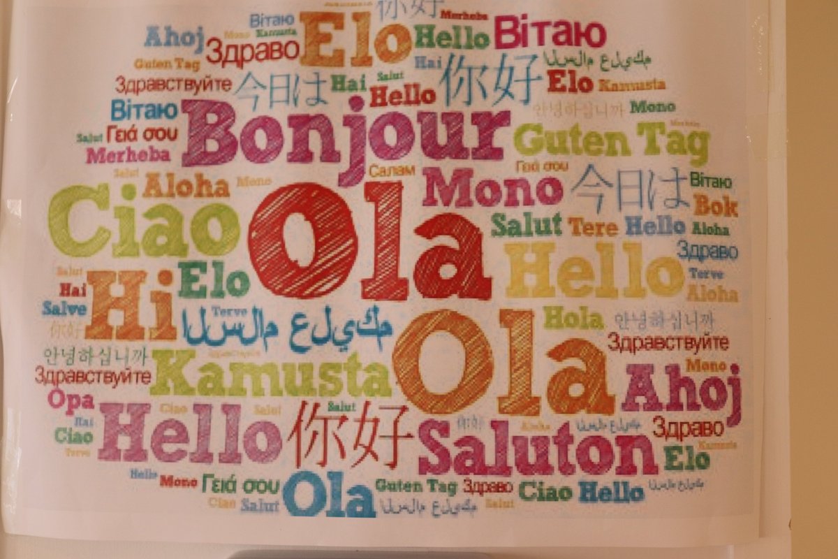 QueenMargarets's tweet photo. Gracias! Merci! Danke! Today our girls thanked the wonderful Catering Team who cooked up a mouth-watering feast from around the World in celebration of the ‘European Day of Languages’. #QMExperience #EuropeanDayofLanguages #LinguisticDiversity #Food https://t.co/s5WnN1VlVq