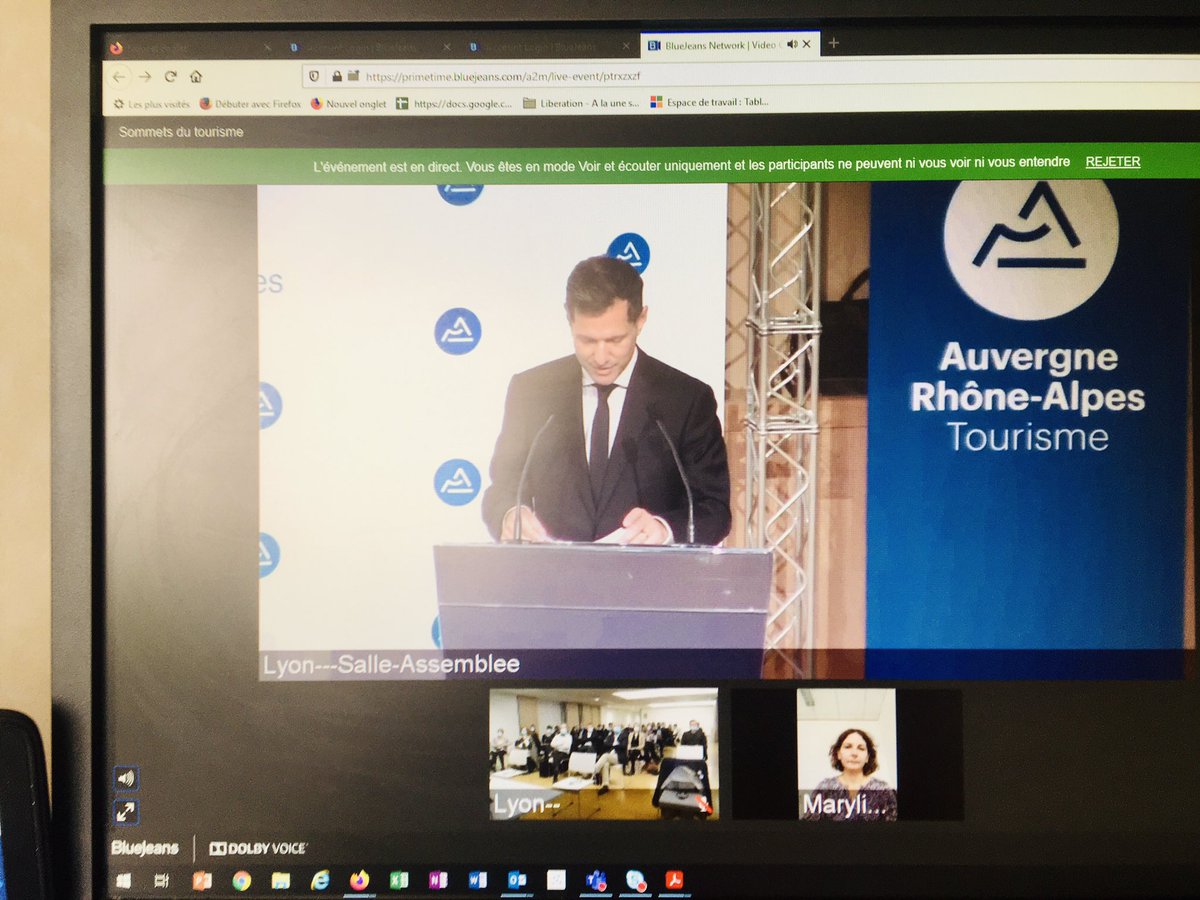 SavoieMontBlanc's tweet photo. Lors des 3èmes Assises Régionales du Tourisme, sur le thème central « Rebondir après la crise », @NDaragon confirme que la région @auvergnerhalpes poursuit son soutien, notamment, aux #centresdevacances en prenant en charge le transport des groupes scolaires et périscolaires. https://t.co/Gh5LjjkYNV