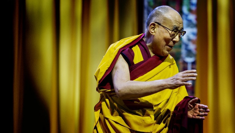 AmbraBonson's tweet photo. “I might be coming back, I might not. I might come back as a woman. I will be born in a free country.” These all are #DalaiLama’s peaceful ways to expose atheist #CCPChina how it has put itself to ridicule by claiming to be able to arbitrate on matters of faith &amp; #reincarnation. https://t.co/gpLqo7j7er