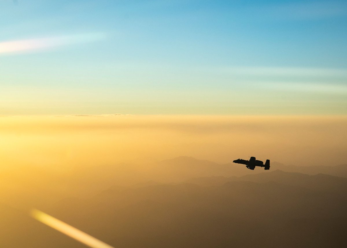 grandslamwing's tweet photo. As @1stCombatCamera VERY WISELY said:

Q: How much is too much air power?

A: The limit does not exist 

#AimHigh #GlobalImages #ReadyAF #CombatCamera #AirPower
@usairforce @USAFCENT @DeptofDefense https://t.co/d4II9G9A8N
