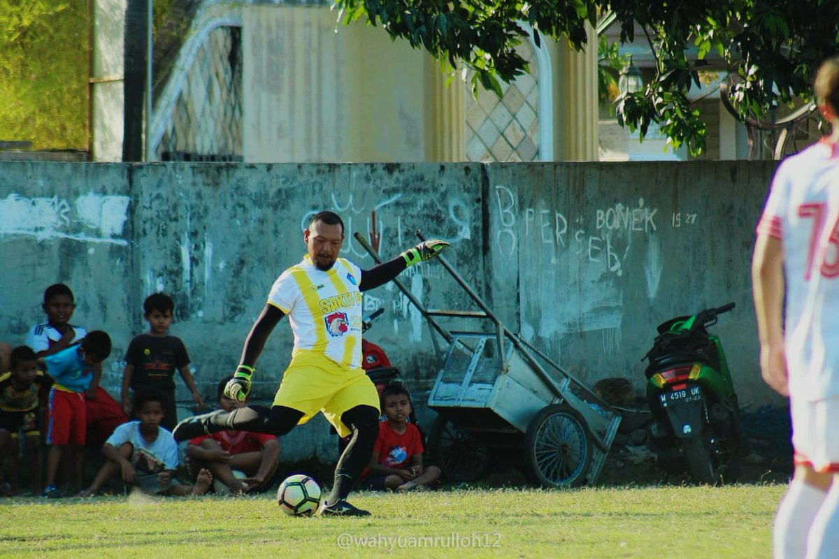 Tipis tipis tapi gak ono ganti e dadi tebel..
Hahahaha..
#golekkeringetsehat #balbalan