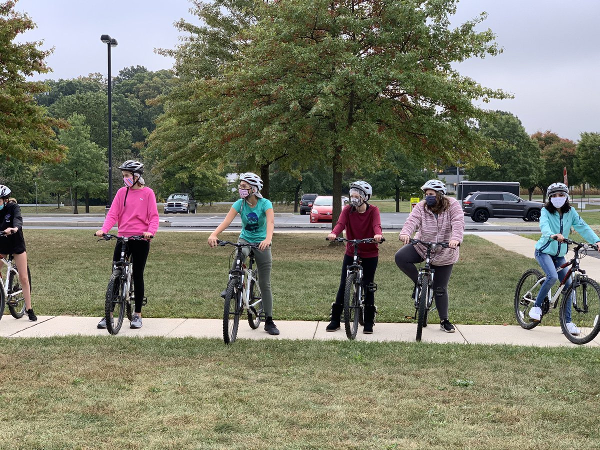 MMS_PE's tweet image. Students were excited to get on their bikes and ride! Nothing better! #HPE @MMS_principals