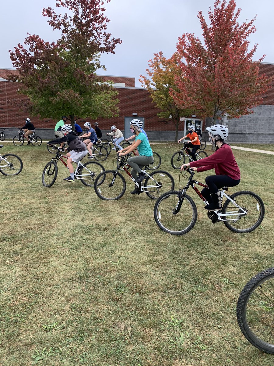 MMS_PE's tweet image. Students were excited to get on their bikes and ride! Nothing better! #HPE @MMS_principals