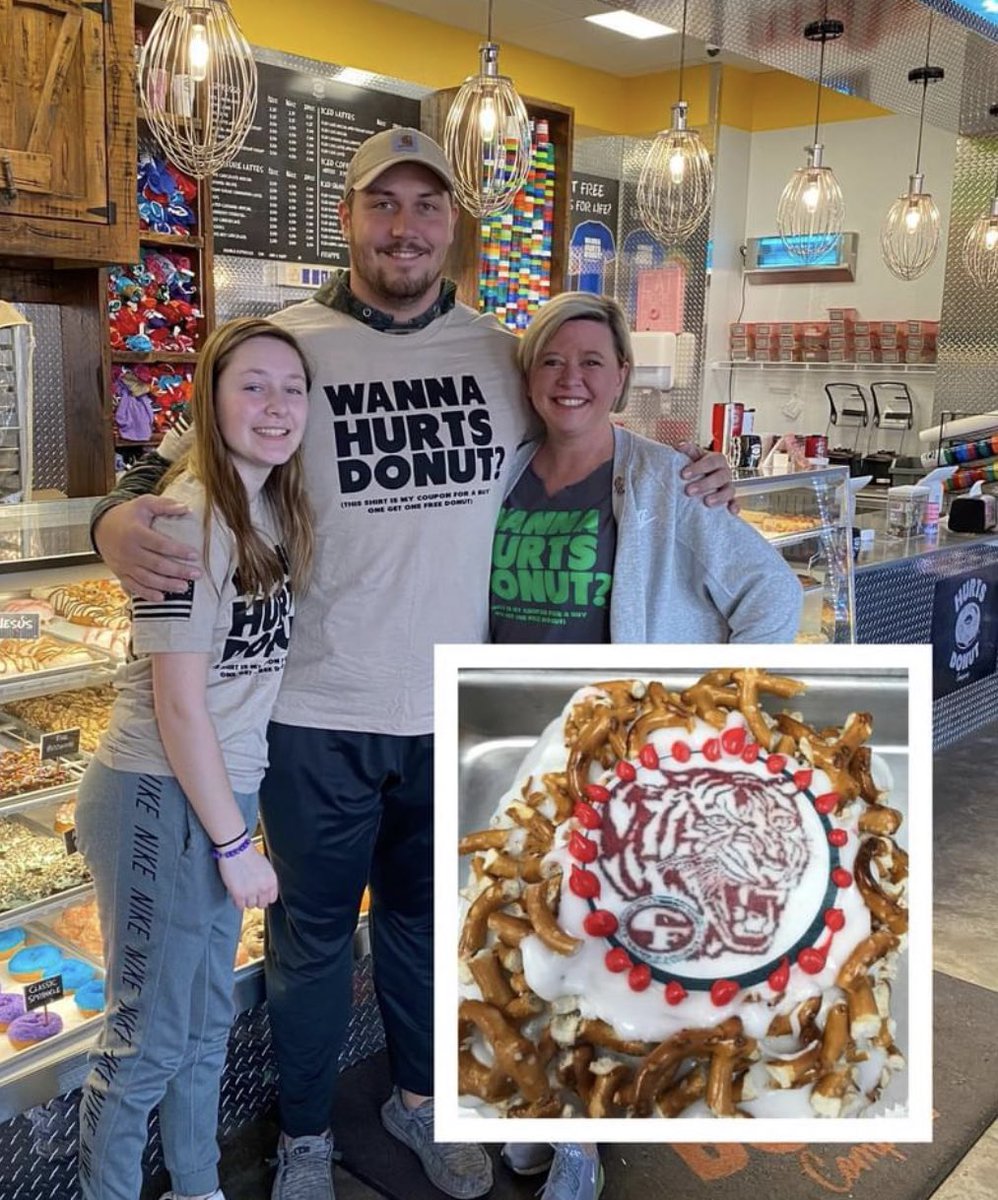 Cedar Falls Tiger Booster Club tweet media