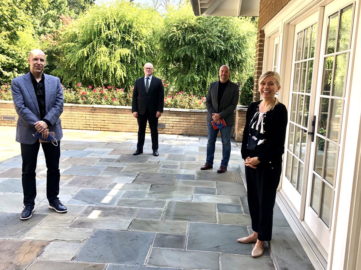 HelenaLiikanen's tweet image. What a nice way to start a week! ⁦@FINambUS⁩ and I met with two experienced Finnish correspondents, ⁦@bonsdju⁩ and Markus Tiittula for a breakfast discussion at the residence. Thank you for sharing your insights! ⁦@FinlandinUSA⁩