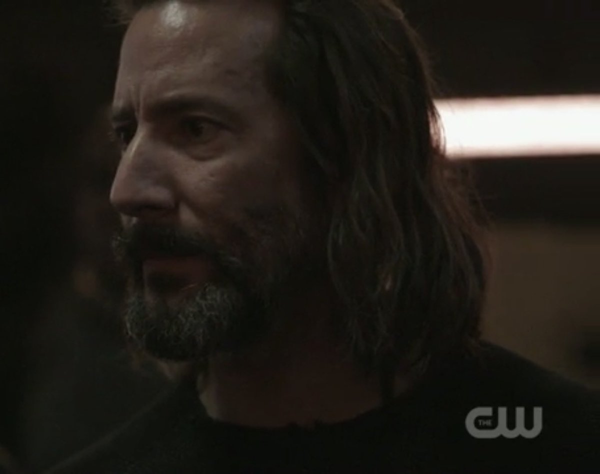 cusickgallery's tweet photo. #MCM #MarcusMonday  #MarcusKane #The100 #NeverForgotten season 5, episode 6....”Exit Wounds” #HenryIanCusick https://t.co/9bLvSBdn7L