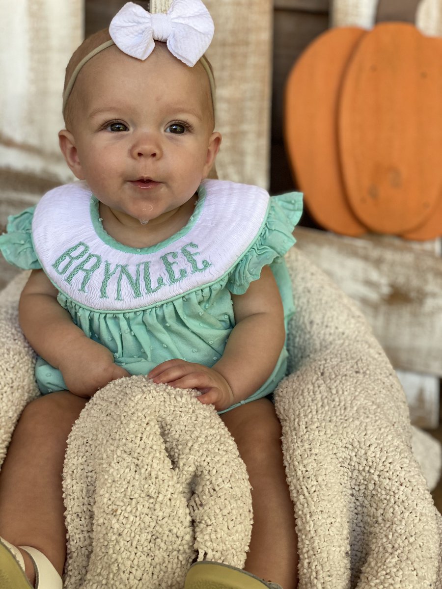 baileigh34's tweet photo. sweetness🤍✨ https://t.co/5mjtzEOMWv
