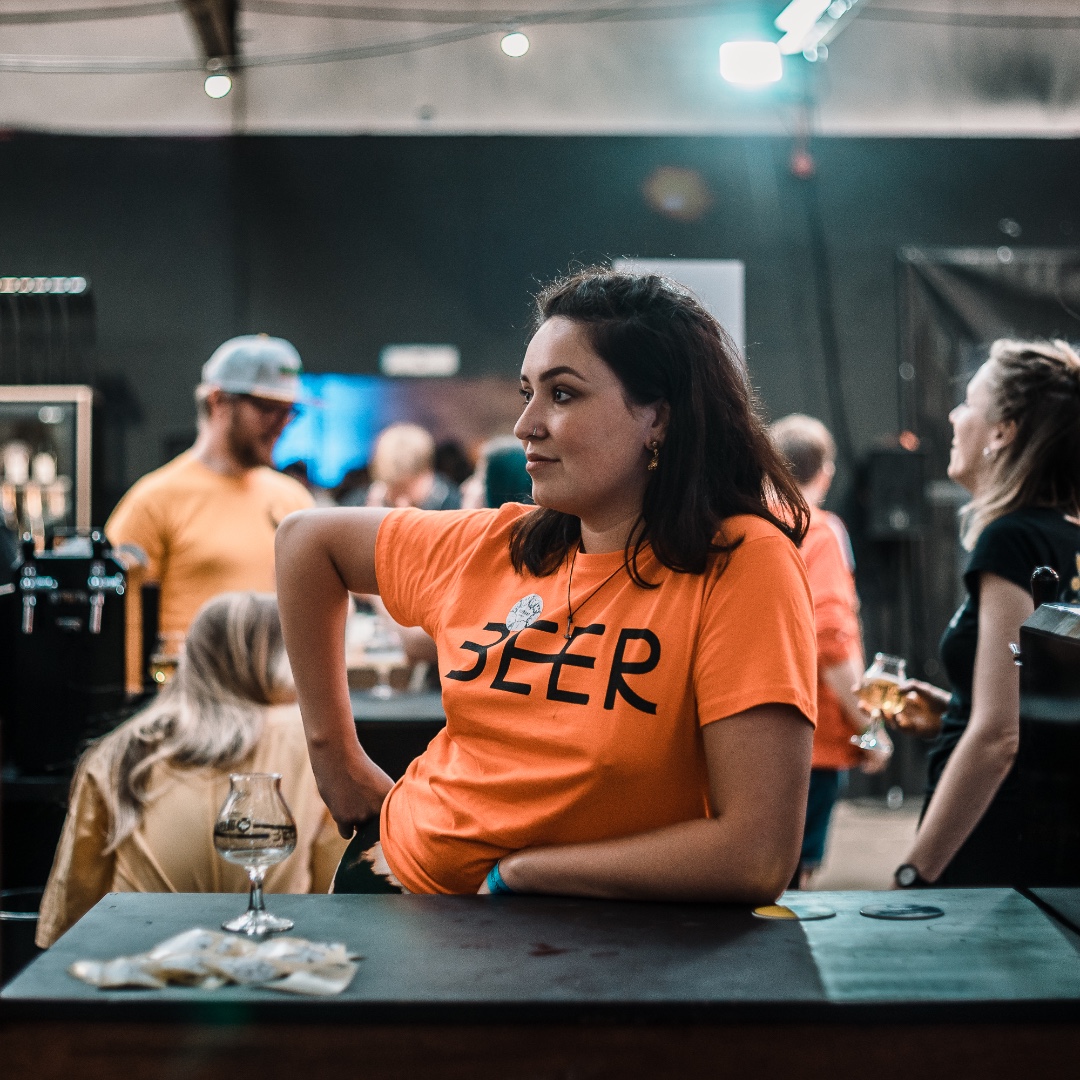 LCBFestival's tweet photo. Volunteer at #LCBF20! We need AWESOME volunteers to ensure that the festival runs safely and smoothly.
We need general and dray volunteers, so have a look π at the volunteer section of our website and see what suits you.
Be part of the crew:
https://t.co/1AXM6grMdZ https://t.co/NAGA5NFEZJ