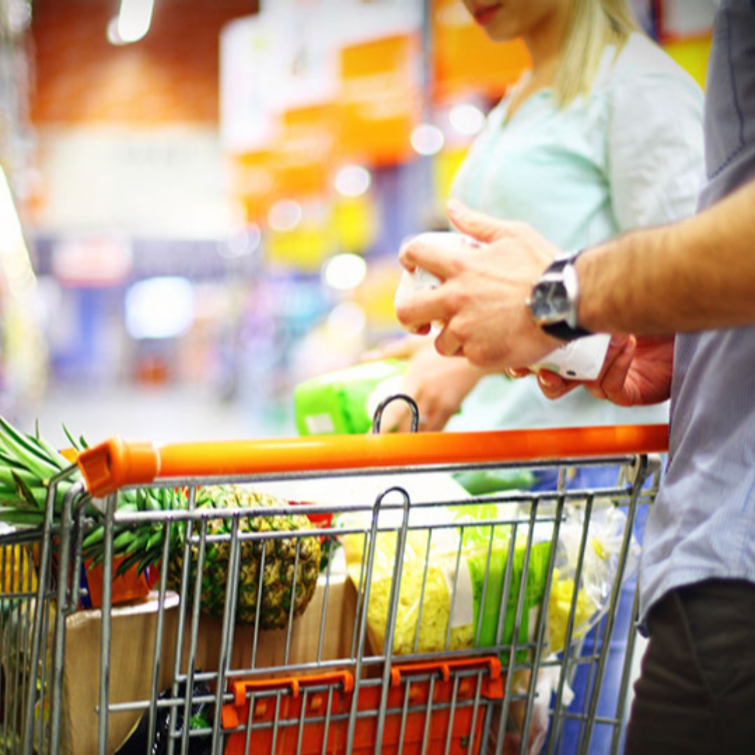 PenguinFreshCAN's tweet photo. These are interesting times and we have noticed that we are all watching our money a little more closely.

When you plan out your meals you spend more wisely. So why not plan out your meals and shop from home – impulse purchase free - and leave the shopping to us. https://t.co/qVlX0h6W87