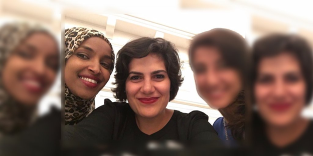 3)-Rep. Omar has ties with  @NegarMortazavi-Mortazavi has ties with Iran's lobby group NIAC-Mortazavi also has very close ties with  @JZarif-Is Mortazavi relaying Zarif's talking points to Omar?I believe so.