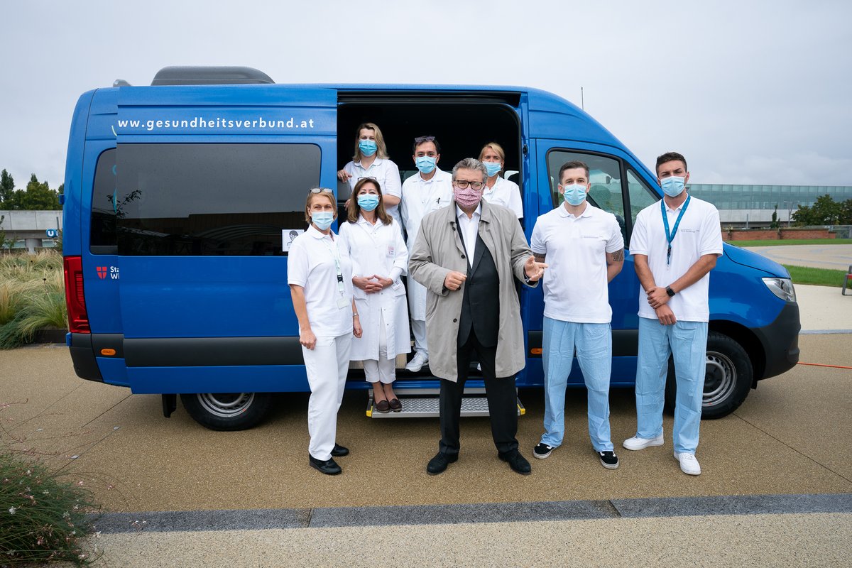Gleich zwei Top-Neuigkeiten: An der Klinik Donaustadt wurde ein Schnelltest entwickelt, der in nur 30 Minuten das #Covid-Testergebnis liefert. Und: Die Cluster Buster sind ab sofort unterwegs und wenden den neuen Schnelltest an ausgewählten Wiener Schulen an.