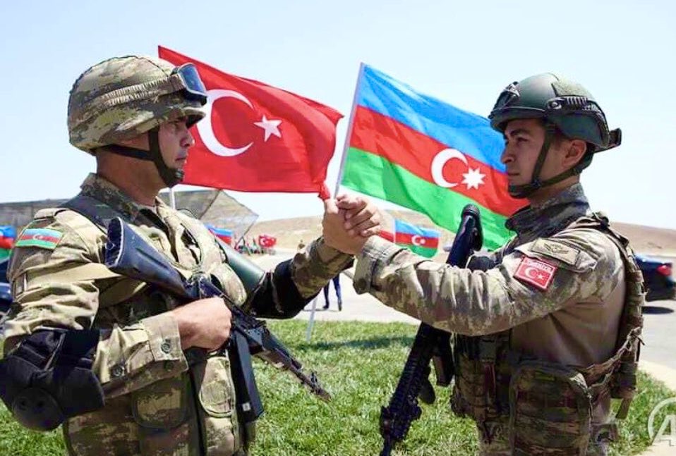 TÜRK olmak zordur çünkü dünya ile savaşırsın,
TÜRK olmamak daha da zordur çünkü TÜRK Ile savaşırsın 🇹🇷🇦🇿
#Azerbaycan