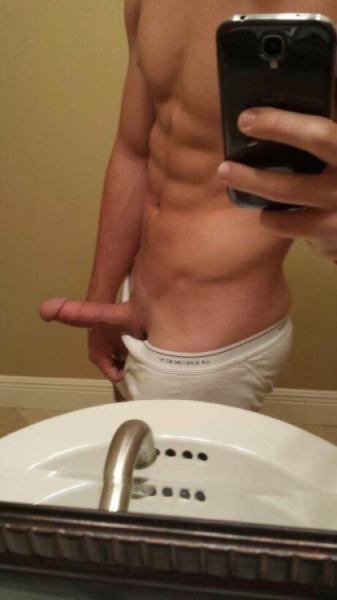 StraightBaits14's tweet photo. All his baited snaps are here https://t.co/xLBLZiWuSB https://t.co/jNgdL06jaG