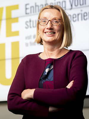 . @socialhousing Jo Richardson is Professor of Housing and Social Inclusion. Jo delivers occasional lectures/ workshops on social housing, homelessness and working with communities, which are the key areas of her research. Find out more here  https://www.dmu.ac.uk/about-dmu/academic-staff/business-and-law/jo-richardson/jo-richardson.aspx
