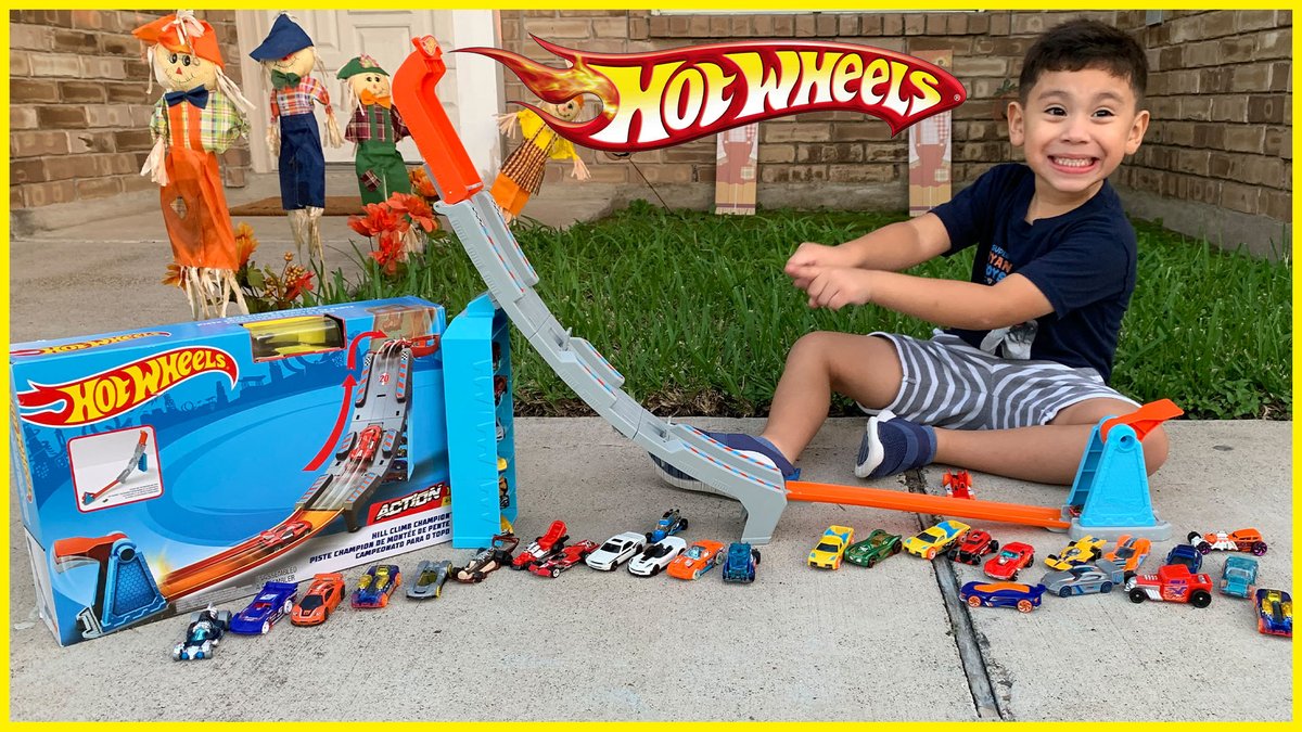 Hot Wheels Hill Climb Champion Playset *TOY UNBOXING* Super Ryan Toys 🟡NEW VIDEO🟡 youtu.be/1uS28hGTHy8