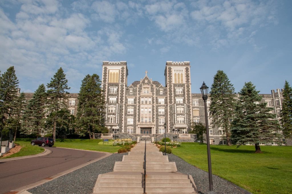 Thank you <a href="/CoachSchmitz11/">Andy Schmitz</a> and the rest of the coaches / staff for a great visit and camp yesterday