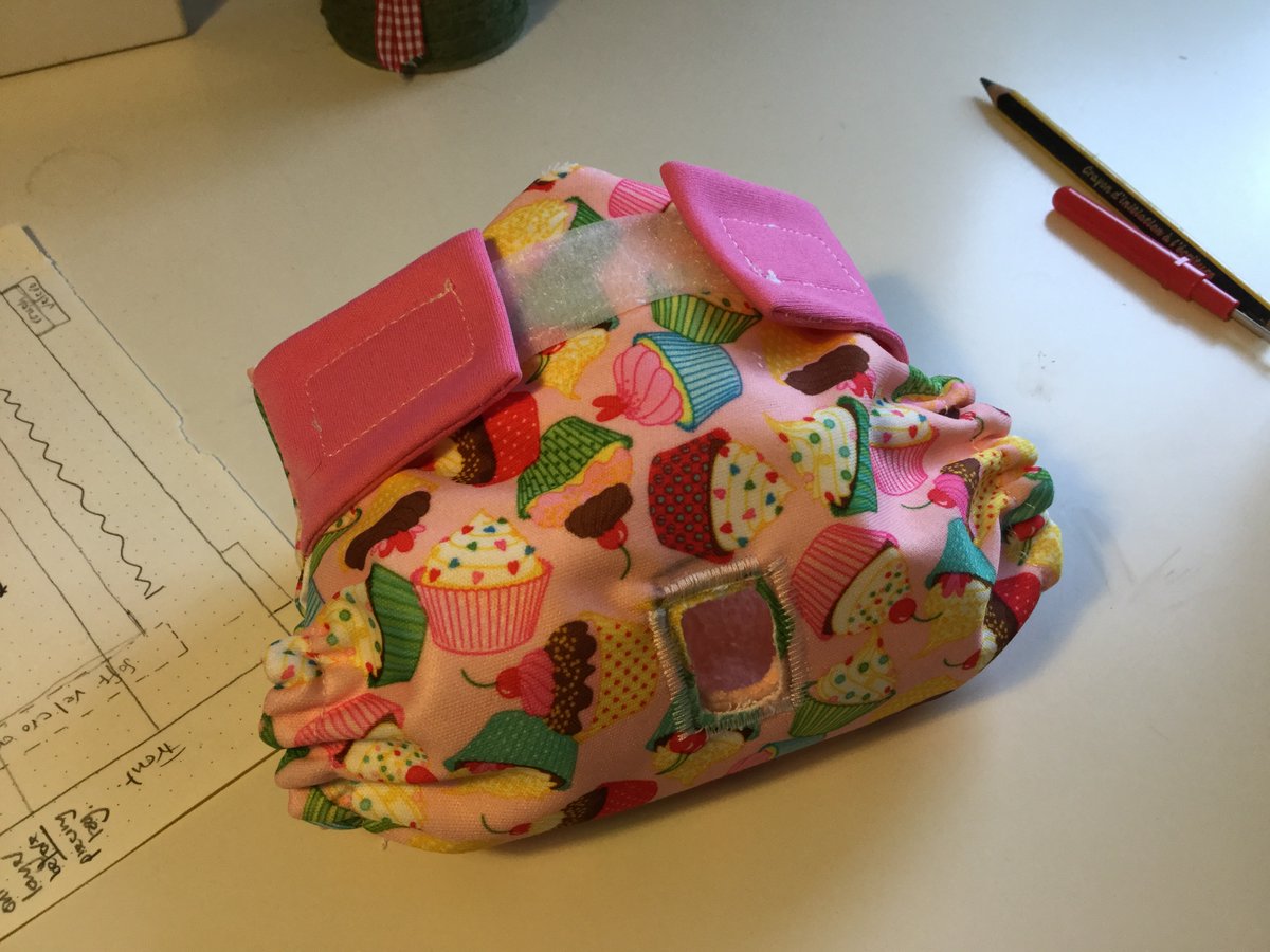 AuntyFlo3's tweet photo. This little beauty was created for Winnie, a beautiful kitty who has a lifelong health issue - so now she's helping save the planet one stitch at a time too! https://t.co/0YfaIPnqTc