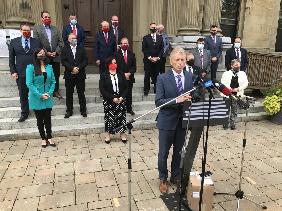 Veteran MLA Roger Melanson will be the interim leader of the NB Liberal party.