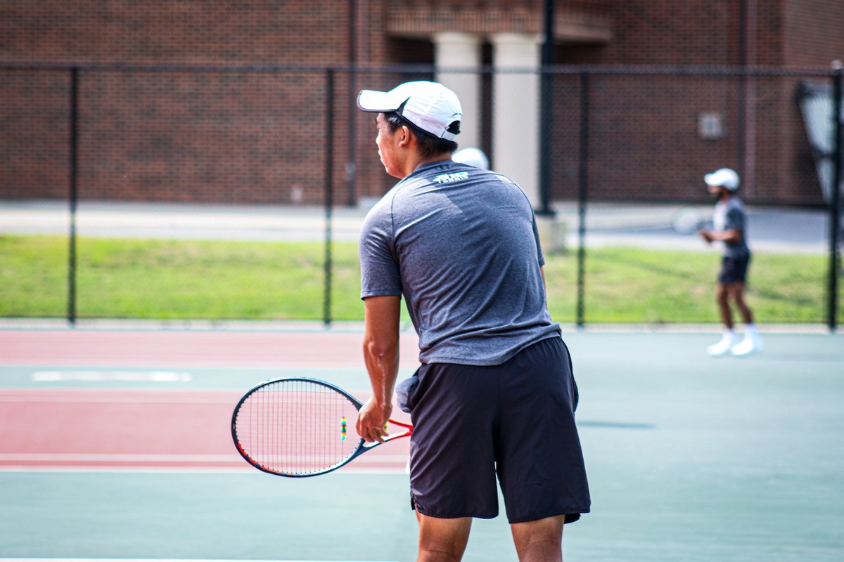 Davidsontennis's tweet photo. Locked in 🔒

#CatsAreWild https://t.co/rZLToSudpl