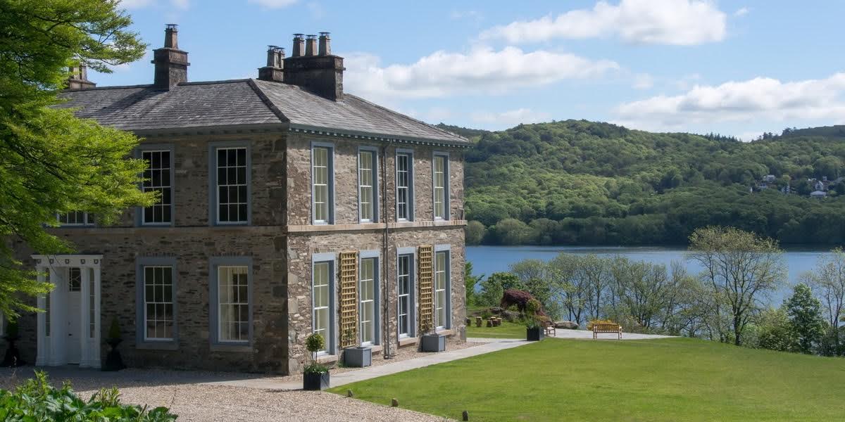 LTRbespoke's tweet photo. Let’s look forward to summer 2021..We have handpicked some of our favourite country houses now available to rent for 4th July 2021 onwards. Start planning for something to look forward for to!
https://t.co/axUAxKqr1r https://t.co/e6BPAEhFHk