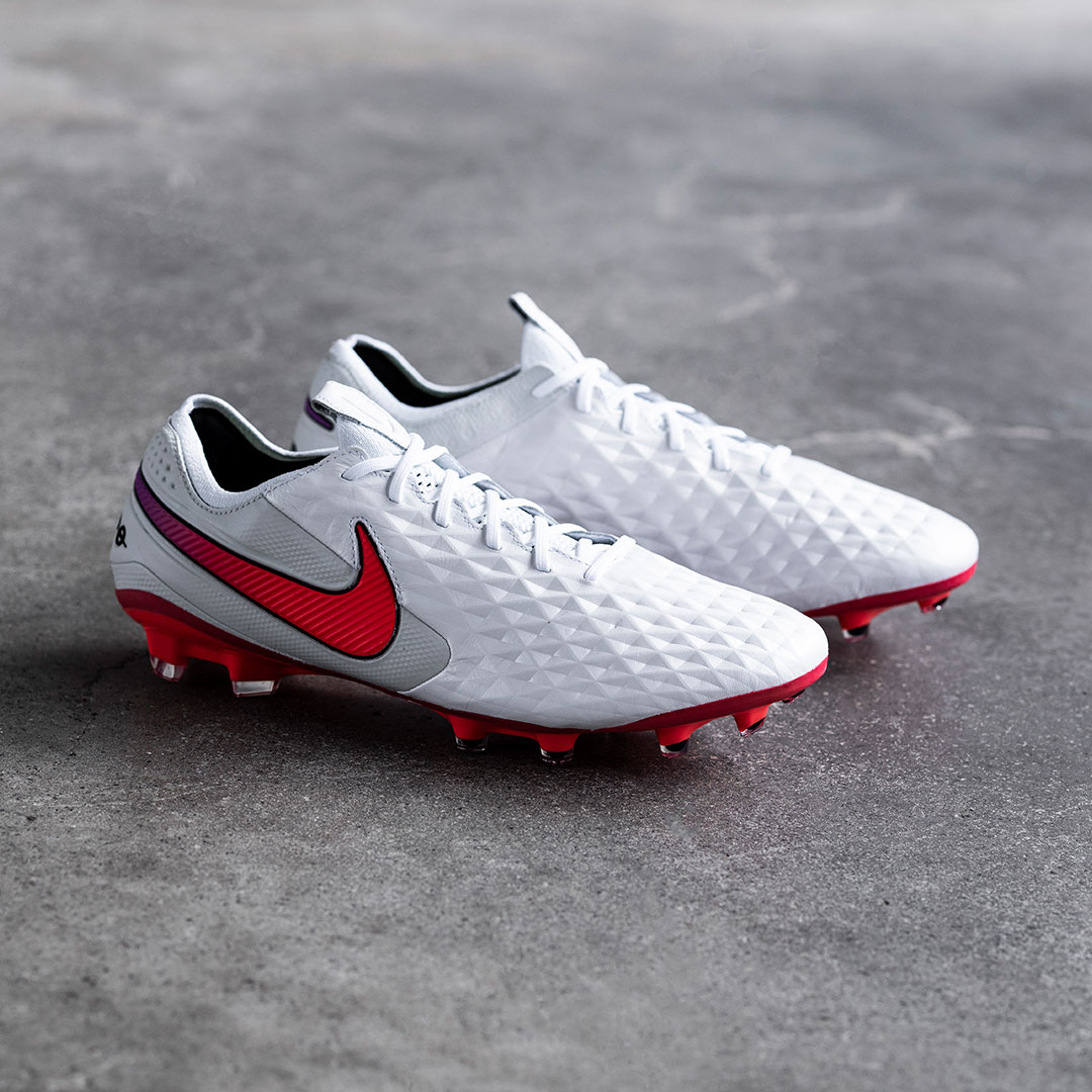 Pro:Direct Soccer on Twitter: "Clean as ⚪️ The Nike Tiempo Legend VIII from  the new Flash Crimson pack is in stock now at Pro:Direct Soccer ⤵️ Shop the  collection 📲🛒 https://t.co/NlJxLonruT https://t.co/bN8arprM0H" /