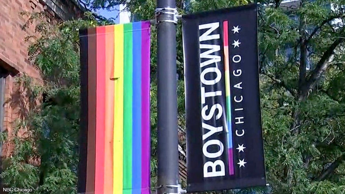 #Chicago renames historic #LGBTQ+ neighborhood because "Boystown" is no longer #woke enough — even though a minority of those polled approved this name change
https://t.co/smTD581dB6
#Pride https://t.co/mrMsILlqvD
