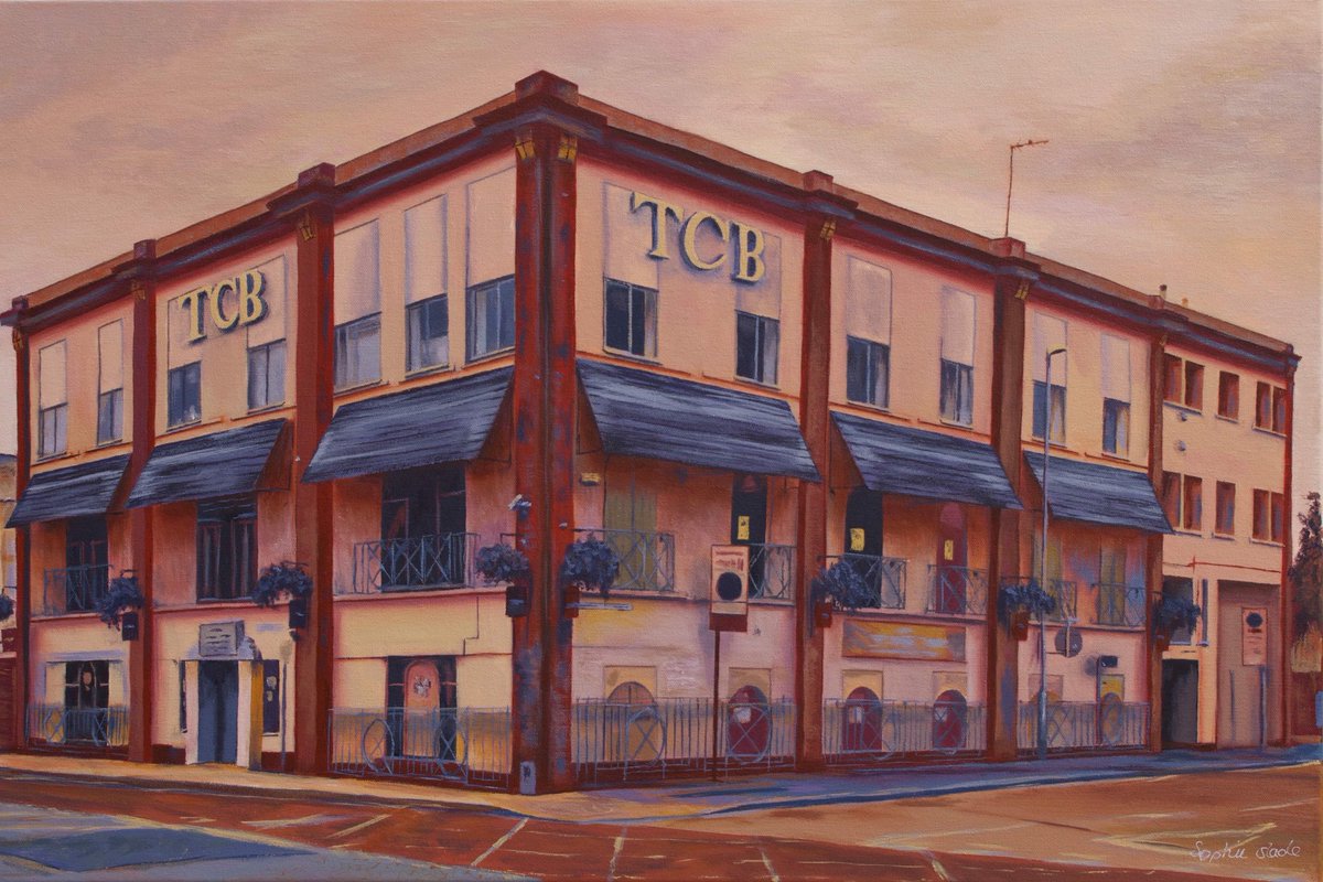 ‘Burgundy Bradlaugh’ 

This painting is extra special in the collection with it being the place where I hosted my first solo exhibition ❤️

#paintthetownincolour #northamptonart #lovenorthampton